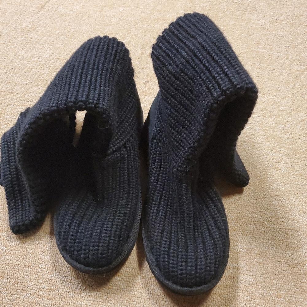 UGG Classic Cardy Button Boots